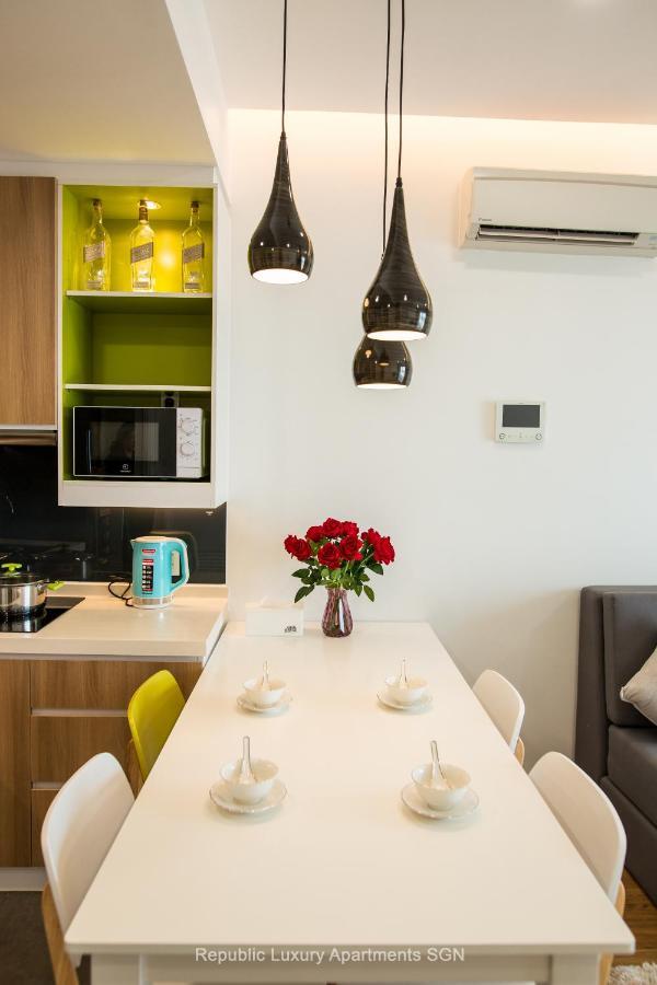Republic Suites Ho Chi Minh City Exterior photo